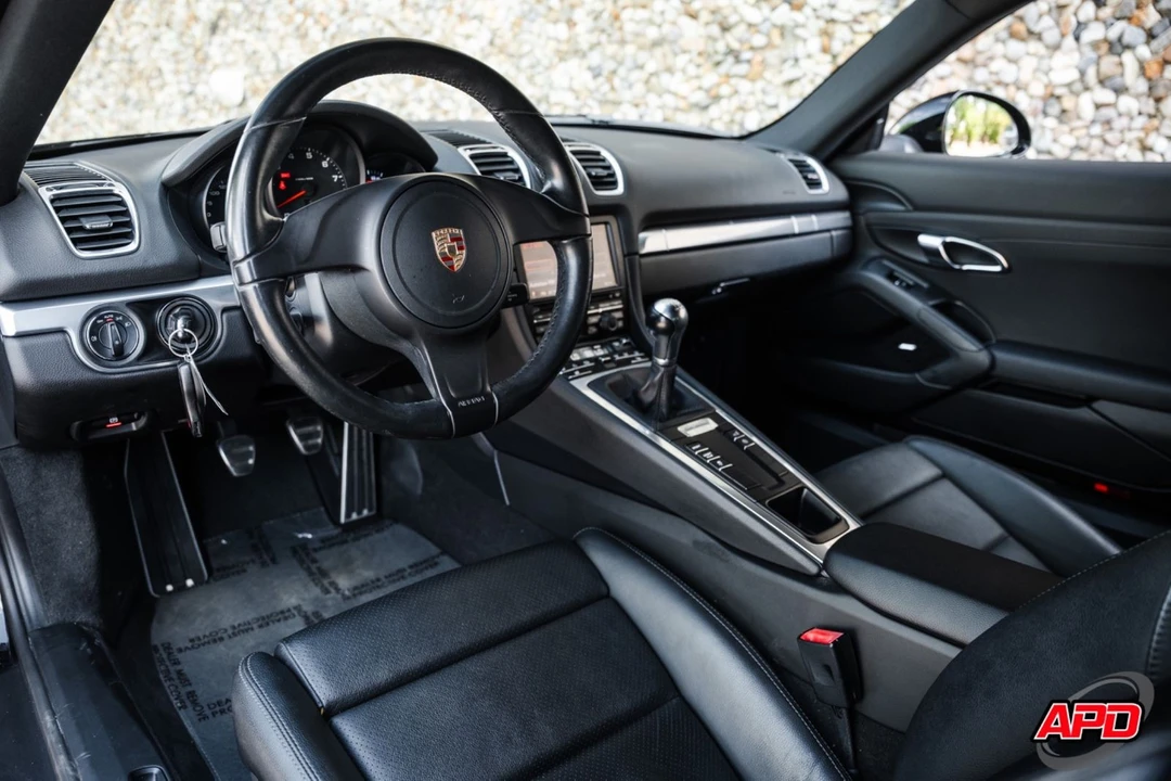 2014 Porsche 981 Cayman - Image 2 of 12