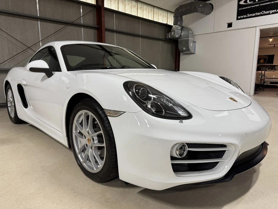 2014 Porsche 981 Cayman - Image 16 of 31
