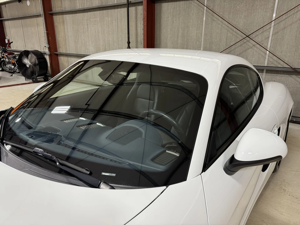 2014 Porsche 981 Cayman - Image 22 of 31