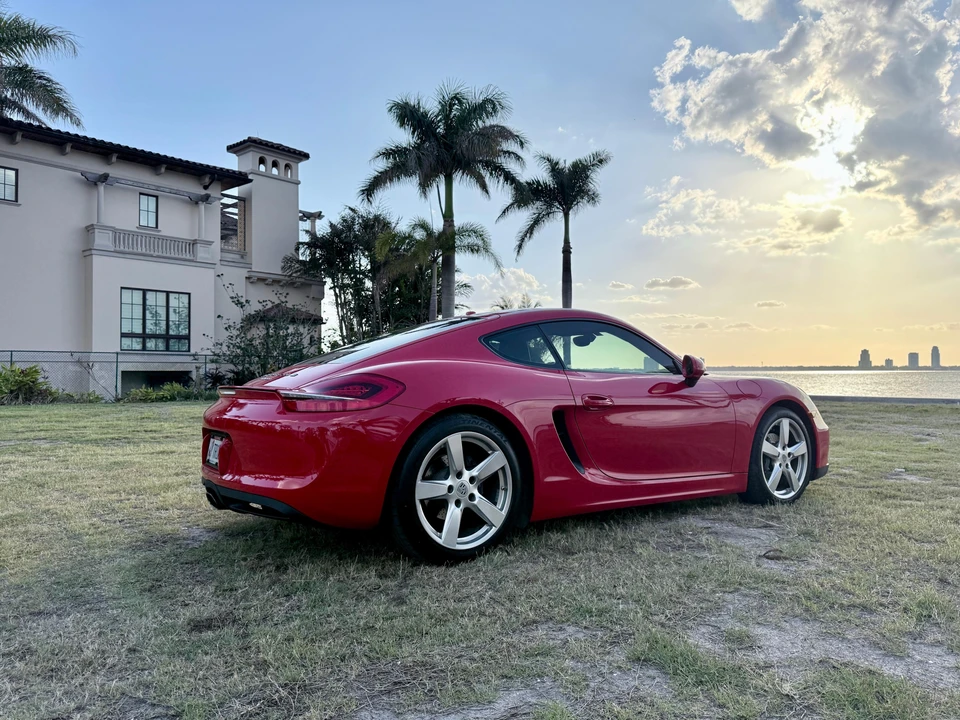 2014 Porsche 981 Cayman - Image 19 of 31