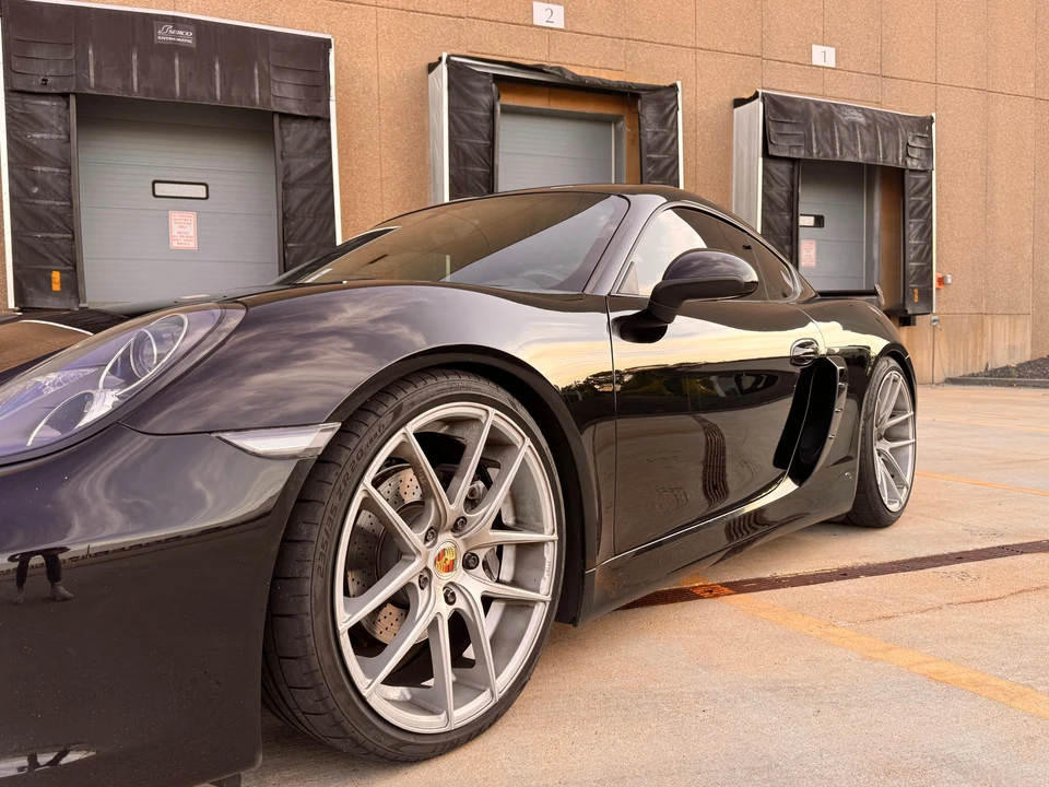 2014 Porsche 981 Cayman - Image 28 of 31