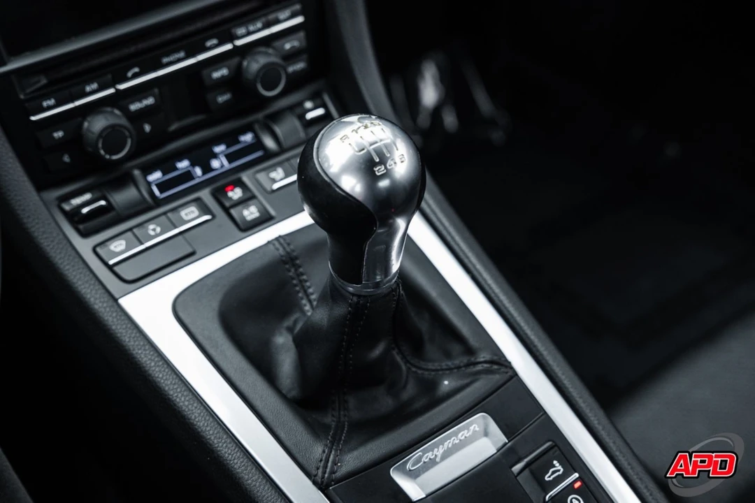 2014 Porsche 981 Cayman - Image 9 of 12