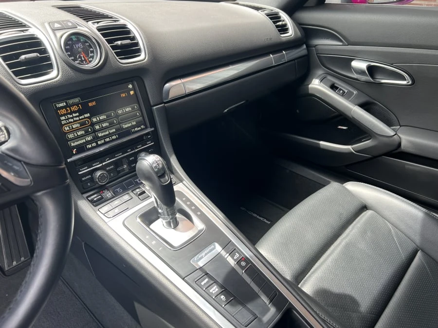 2014 Porsche 981 Cayman - Image 8 of 10