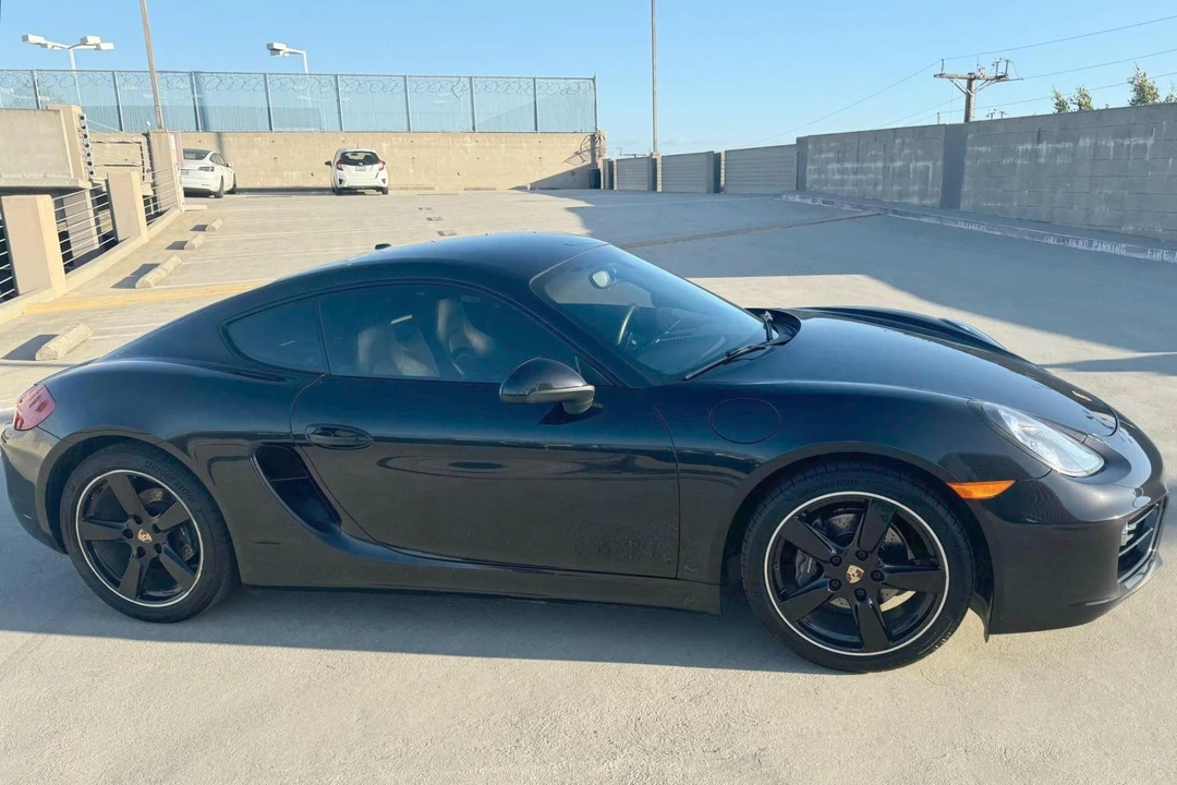 2014 Porsche 981 Cayman - Image 3 of 31