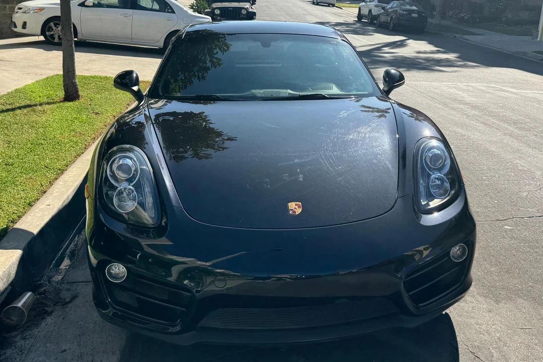 2014 Porsche 981 Cayman - Image 2 of 31