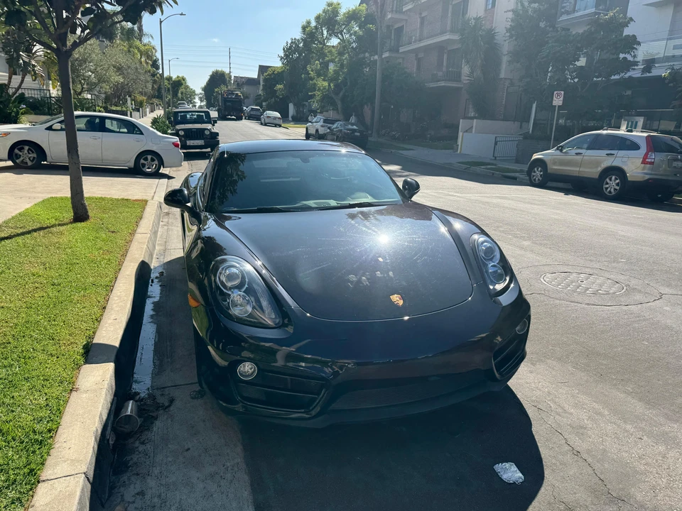 2014 Porsche 981 Cayman - Image 16 of 31