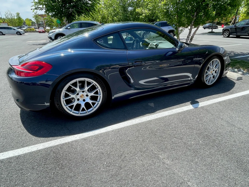 2014 Porsche 981 Cayman - Image 12 of 31