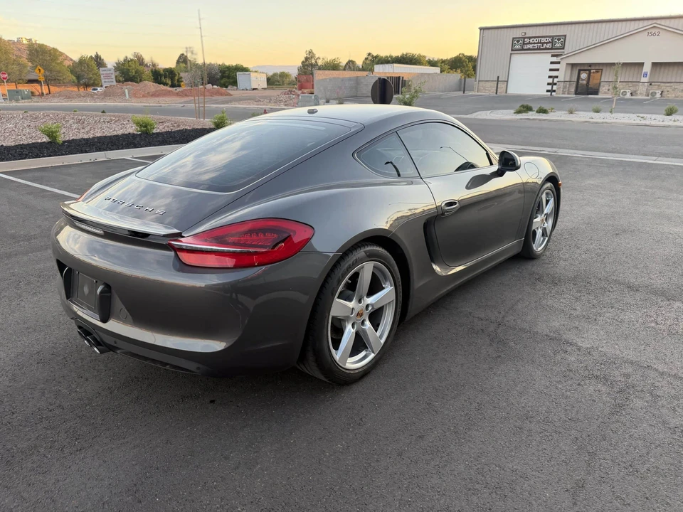 2014 Porsche 981 Cayman - Image 6 of 24