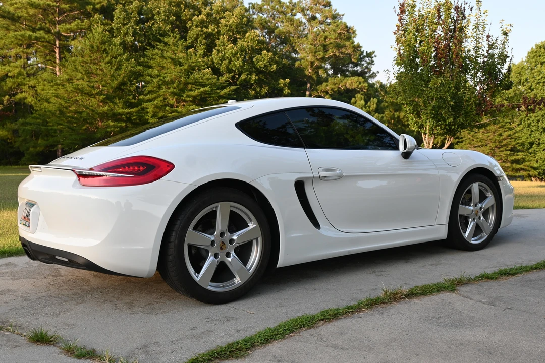 2014 Porsche 981 Cayman - Image 9 of 31
