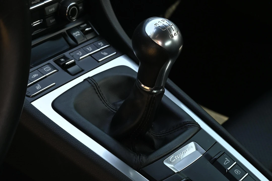 2014 Porsche 981 Cayman - Image 30 of 31