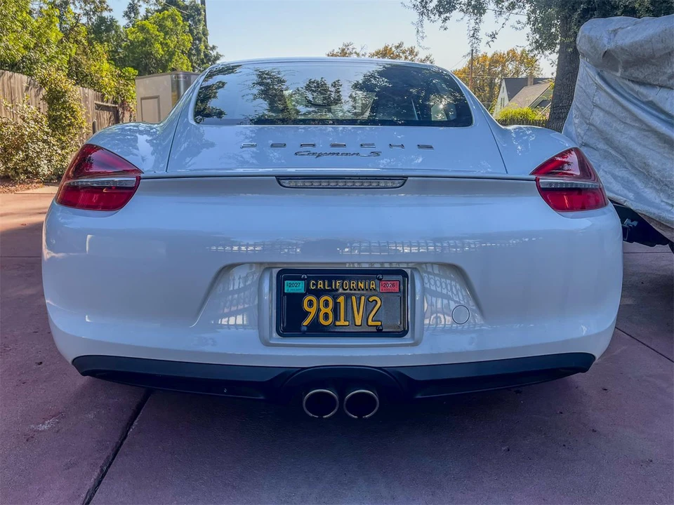 2014 Porsche 981 Cayman - Image 12 of 31