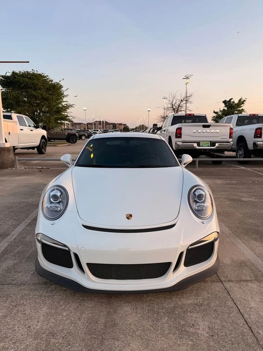 2014 Porsche 991 GT3 - Image 2 of 10