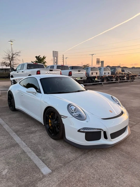 2014 Porsche 991 GT3 - Image 3 of 10