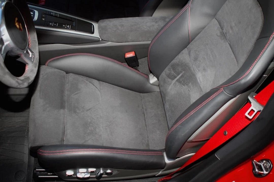 2014 Porsche 991 GT3 - Image 18 of 31