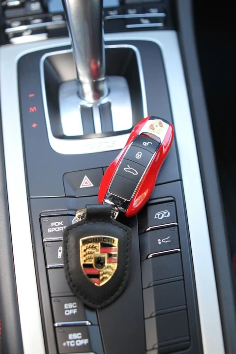 2014 Porsche 991 GT3 - Image 22 of 31