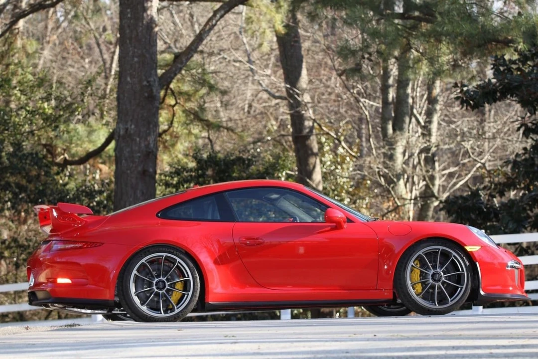 2014 Porsche 991 GT3 - Image 4 of 31