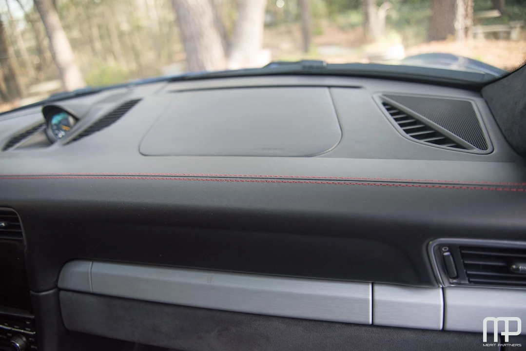 2016 Porsche 991 GT3 - Image 30 of 31
