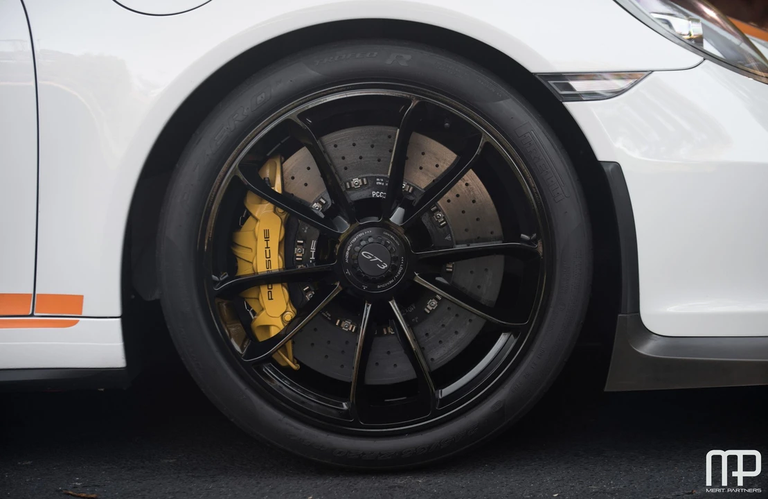 2014 Porsche 991 GT3 - Image 9 of 31