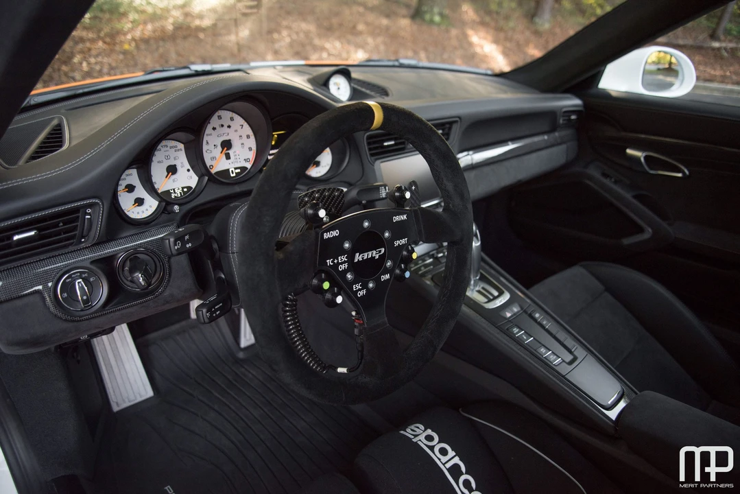 2014 Porsche 991 GT3 - Image 22 of 31