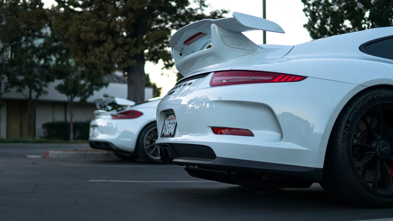 2014 Porsche 991 GT3 - Image 5 of 11
