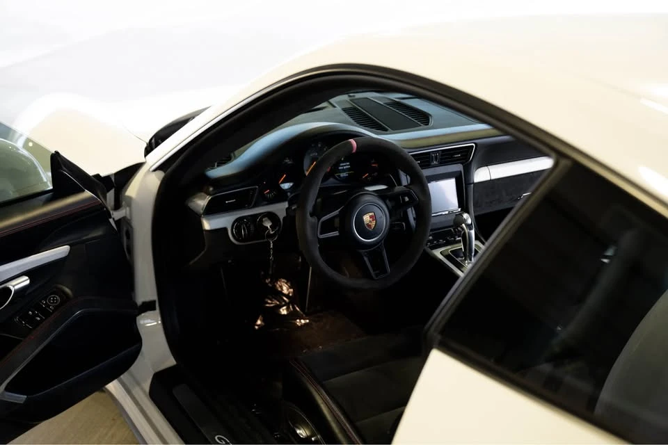 2014 Porsche 991 GT3 - Image 8 of 9