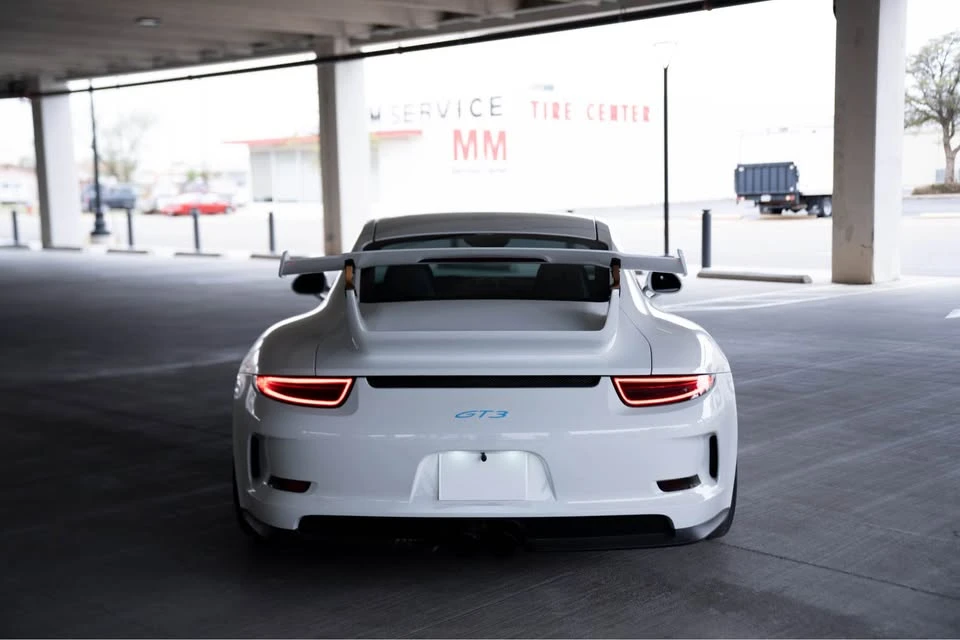 2014 Porsche 991 GT3 - Image 2 of 9