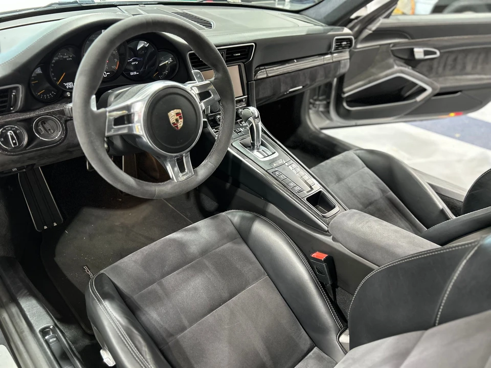 2014 Porsche 991 GT3 - Image 18 of 22