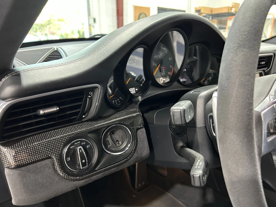 2014 Porsche 991 GT3 - Image 19 of 22