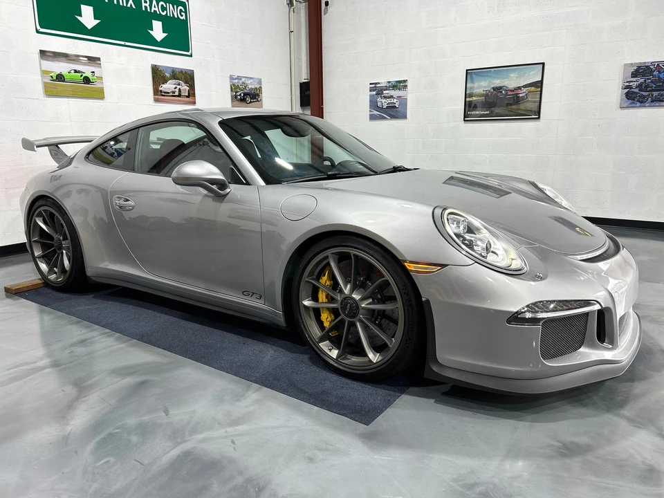 2014 Porsche 991 GT3 - Image 2 of 22
