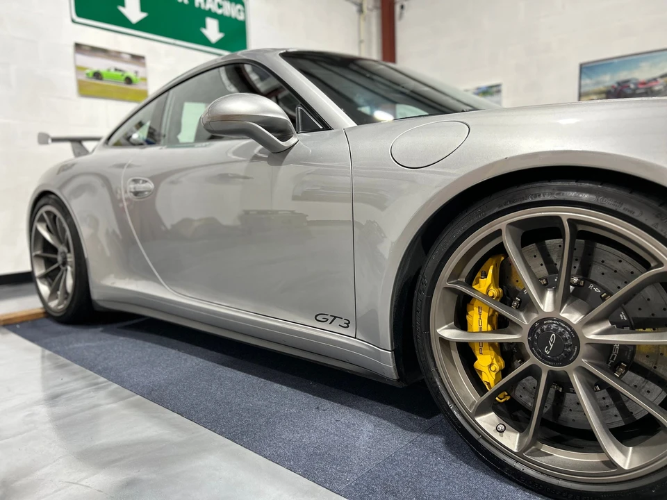 2014 Porsche 991 GT3 - Image 3 of 22