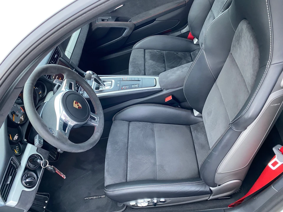 2014 Porsche 991 GT3 - Image 8 of 13