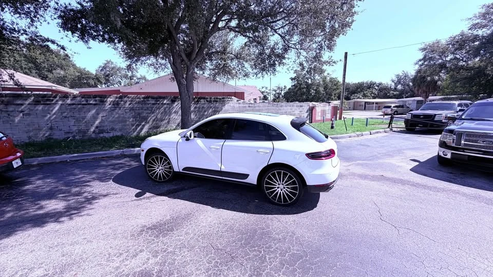 2014 Porsche Macan GTS - Image 8 of 14