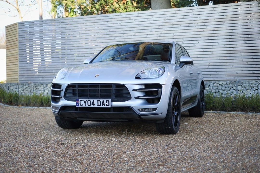 2014 Porsche Macan Turbo - Image 5 of 30