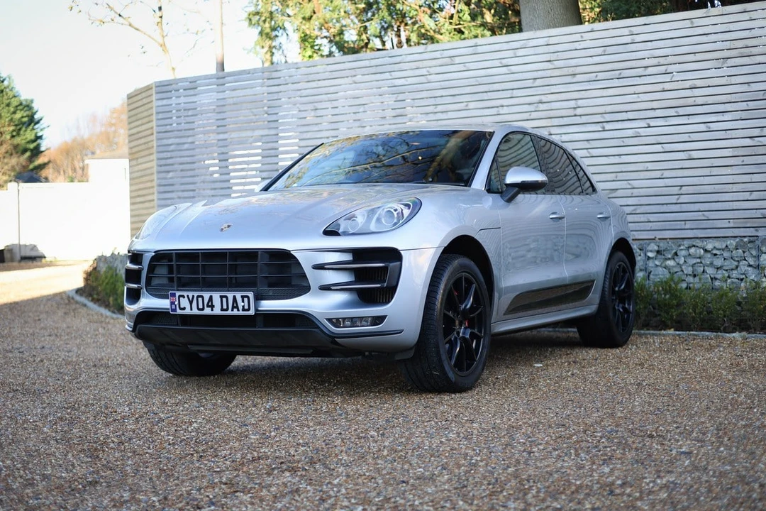2014 Porsche Macan Turbo - Image 6 of 30
