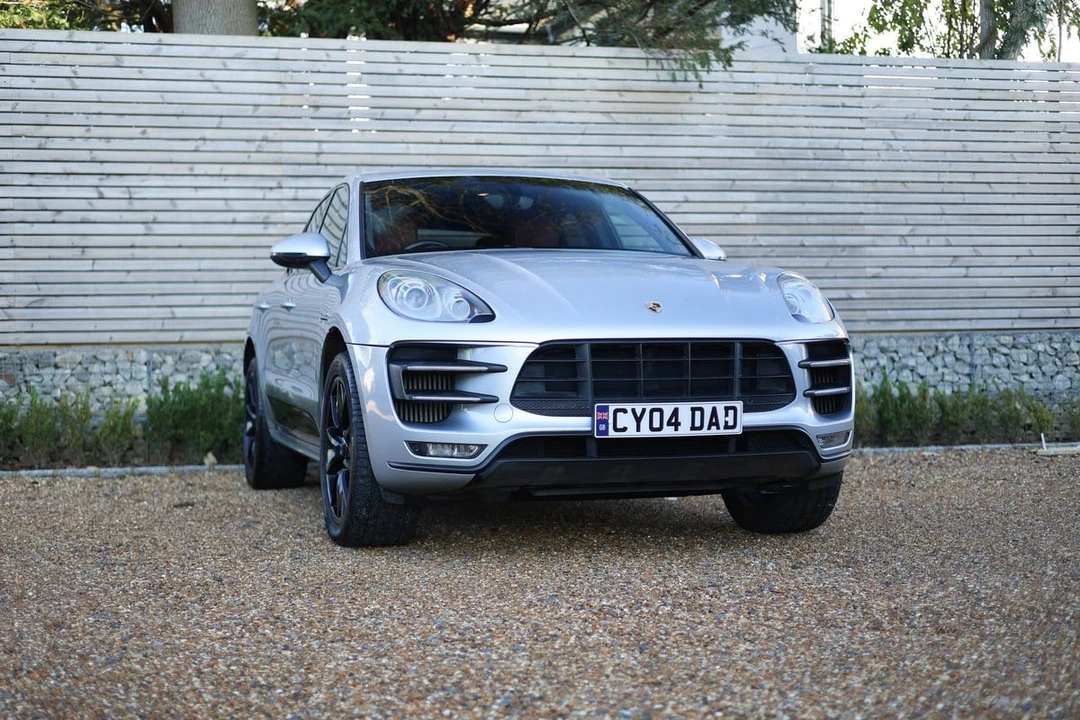 2014 Porsche Macan Turbo - Image 3 of 30