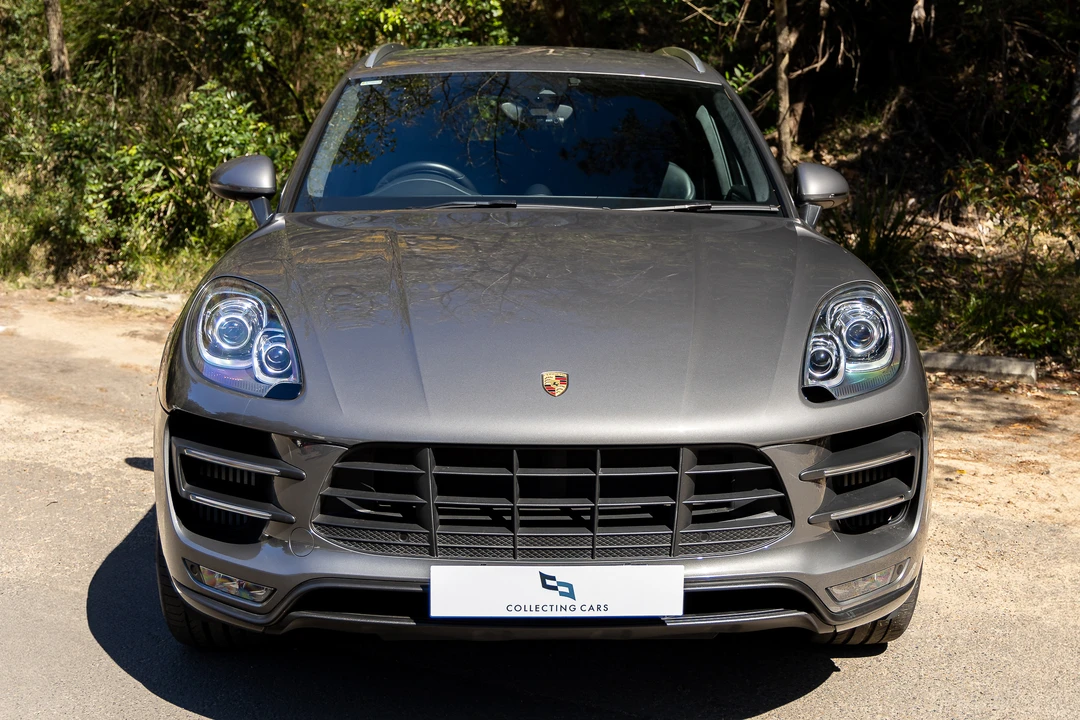 2014 Porsche Macan Turbo - Image 10 of 31