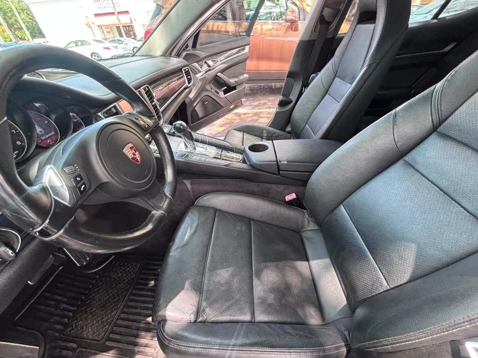 2014 Porsche 970 Panamera - Image 11 of 16