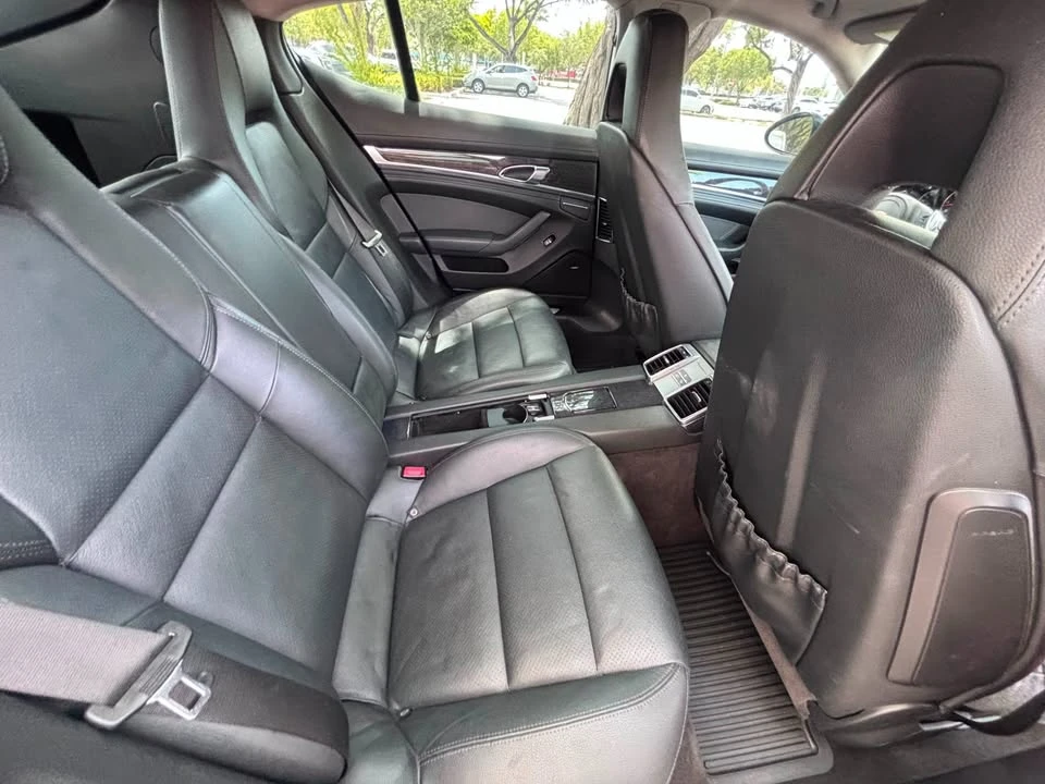 2014 Porsche 970 Panamera - Image 15 of 16