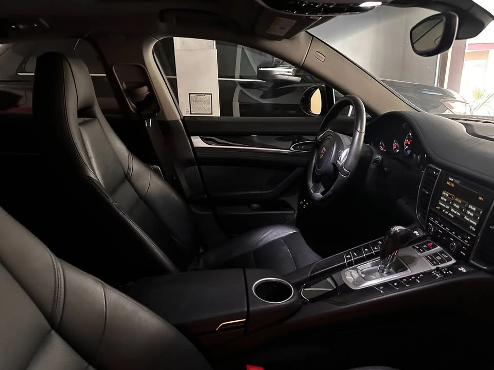 2014 Porsche Panamera - Image 11 of 13