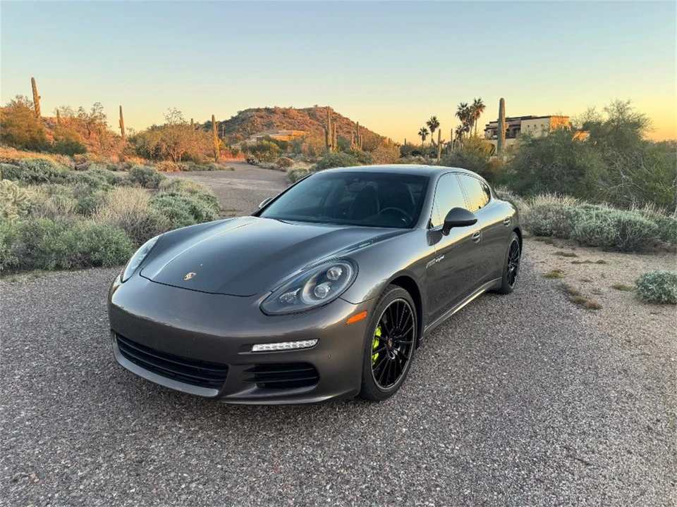 2014 Porsche 970 Panamera - Image 8 of 17