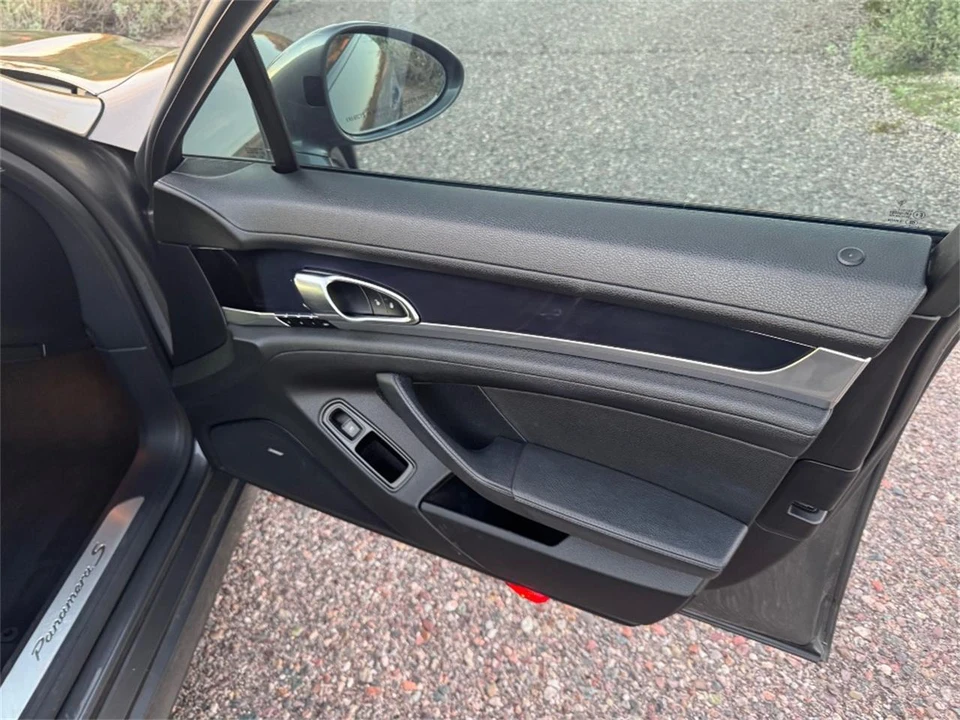 2014 Porsche 970 Panamera - Image 17 of 17