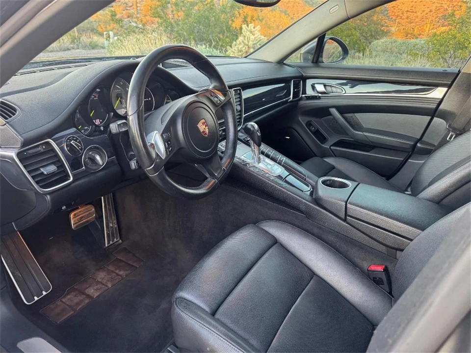 2014 Porsche 970 Panamera - Image 10 of 17
