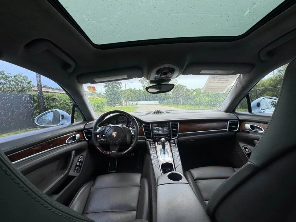 2014 Porsche 970 Panamera - Image 12 of 16