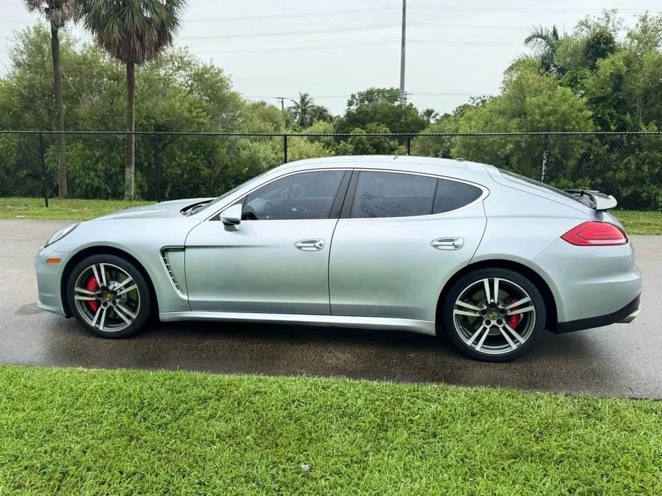 2014 Porsche 970 Panamera - Image 11 of 16