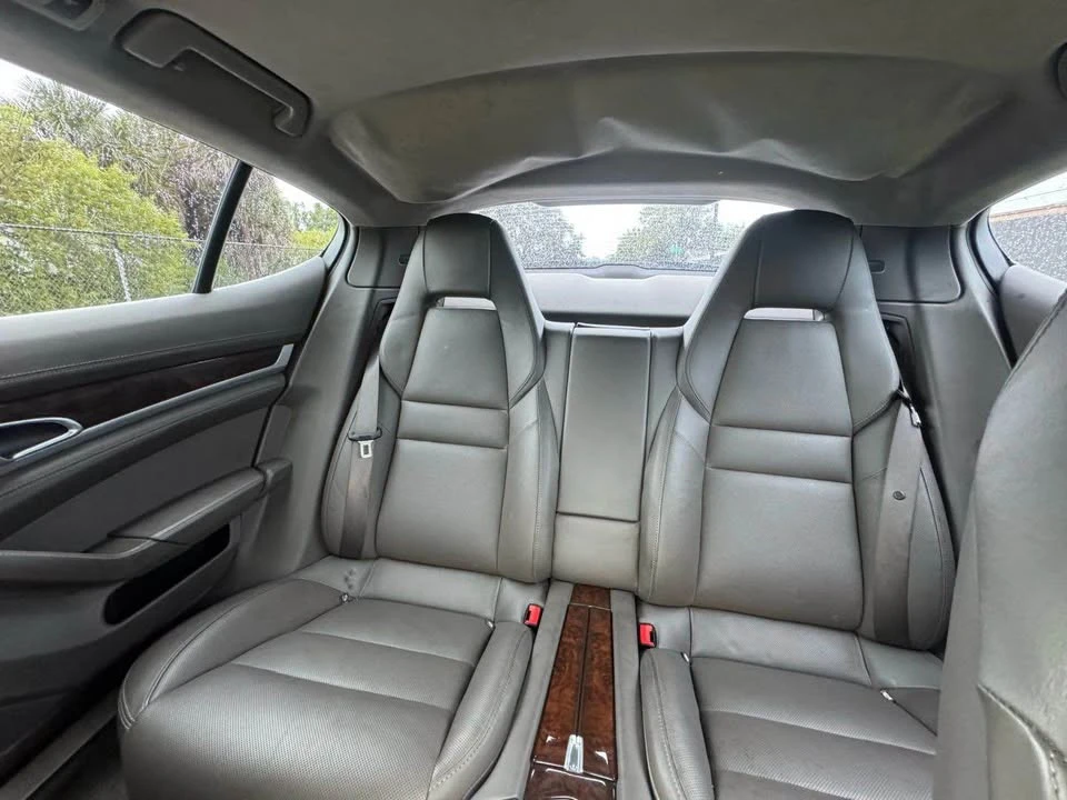 2014 Porsche 970 Panamera - Image 15 of 16