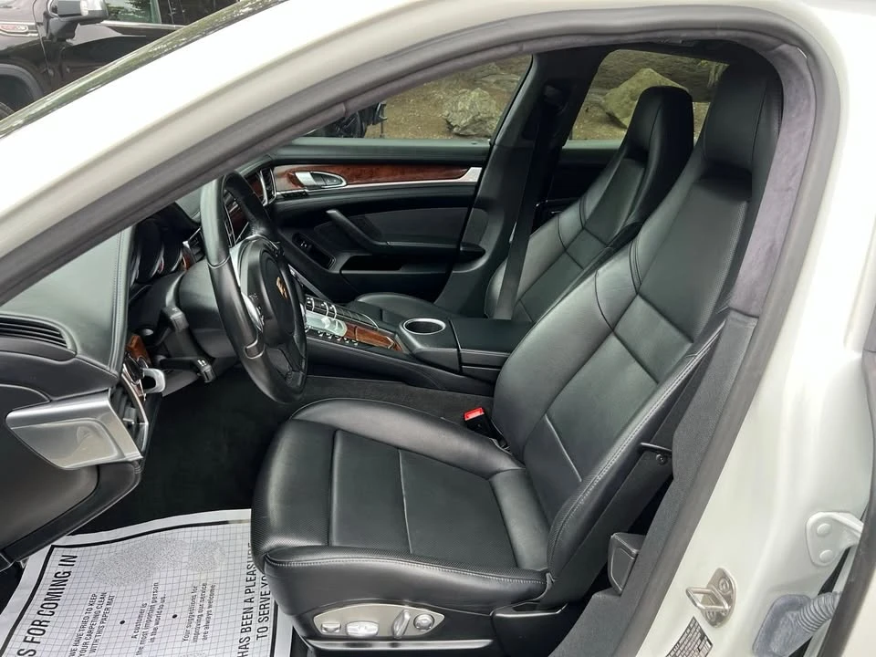 2014 Porsche Panamera - Image 18 of 20