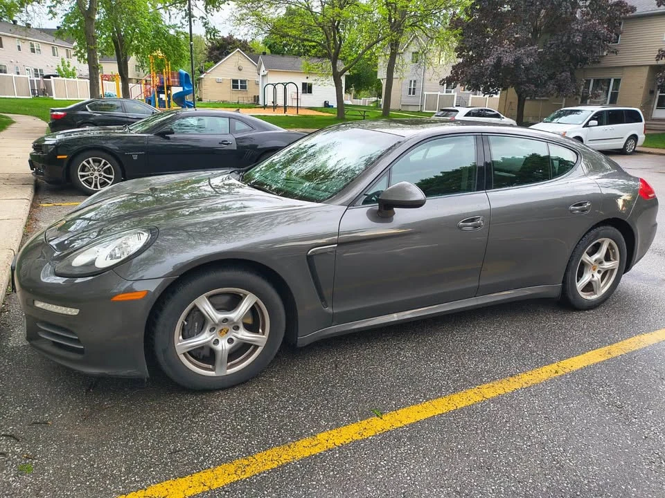 2014 Porsche 970 Panamera - Image 2 of 11
