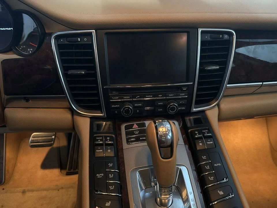 2014 Porsche 970 Panamera - Image 8 of 8