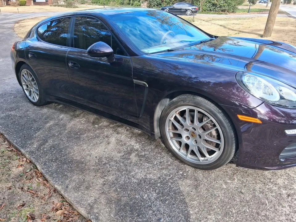 2014 Porsche Panamera - Image 2 of 11