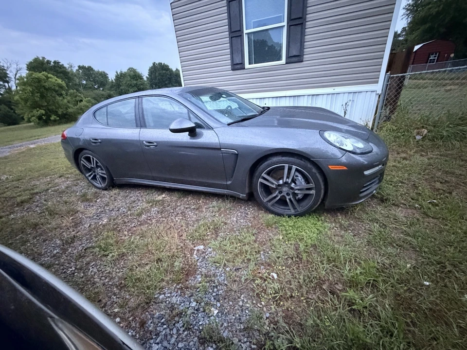 2014 Porsche Panamera - Image 2 of 13